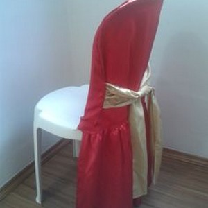 Capa para cadeira de plastico para casamento