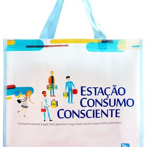Comprar sacolas de ráfia